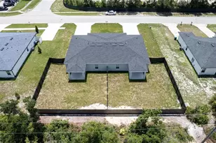 2232 Fernwood St, Deltona, FL 32738 - Photo 2