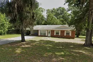 1965 Manor Way, Deland, FL 32720 - Photo 1
