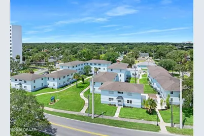 500 S Beach Street #H2, Daytona Beach, FL 32114 - Photo 2