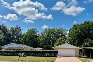 910 W French Ave, Orange City, FL 32763 - Photo 1