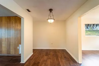 686 E Kentucky Avenue, Deland, FL 32724 - Photo 6
