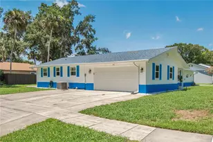944 Bentwood Ln, Port Orange, FL 32127 - Photo 2