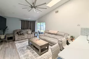 3140 Wainwright St, Deltona, FL 32738 - Photo 2