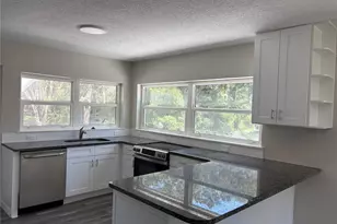 2094 Penn Dr, Deland, FL 32724 - Photo 8