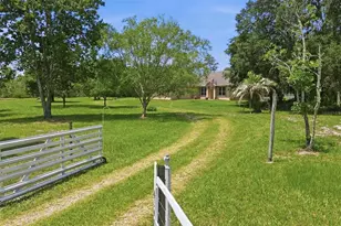 43415 Natchez St, Deland, FL 32720 - Photo 2