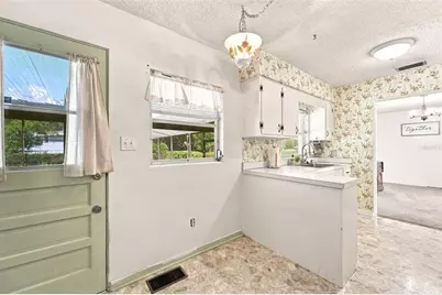 790 S Boundary Avenue, Deland, FL 32720 - Photo 12
