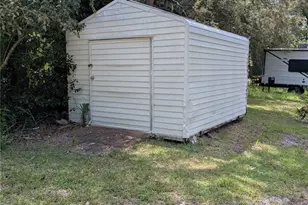 2203 Marsh Rd, Deland, FL 32724 - Photo 20