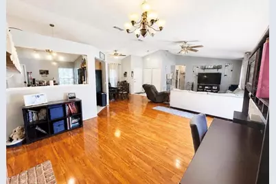 561 Astoria Drive, Deland, FL 32724 - Photo 8