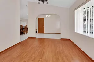 750 Oak Terrace, Orange City, FL 32763 - Photo 4