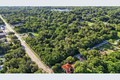 E New York Avenue, Deland, FL 32724 - Photo 2