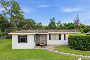 1119 Mayflower Ave, Deltona, FL 32725 - Photo 22