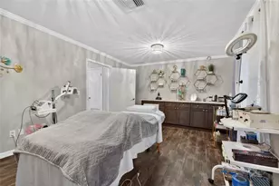 555 W Granada Blvd, Ormond Beach, FL 32174 - Photo 6