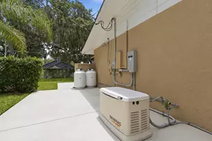 421 Elliott Ave, Sanford, FL 32771 - Photo 36