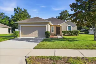 802 Grand Park Ct, Deland, FL 32724 - Photo 2