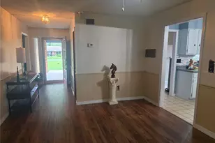 2417 S Oak Park Dr, Deland, FL 32724 - Photo 14