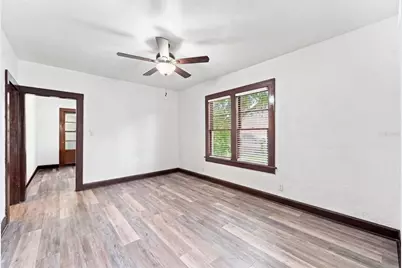 316 S Amelia Avenue, Deland, FL 32724 - Photo 18