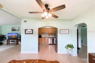 7812 N Gomez Ave, Tampa, FL 33614 - Photo 6