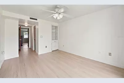 7812 N Gomez Avenue, Tampa, FL 33614 - Photo 36