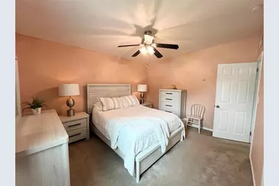7812 N Gomez Avenue, Tampa, FL 33614 - Photo 16