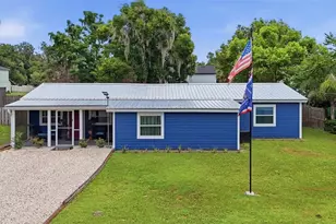 471 Pine Grove St, Deland, FL 32720 - Photo 1