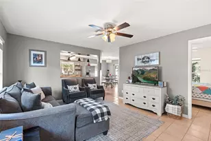 503 Dorothy Cir, Eustis, FL 32726 - Photo 4