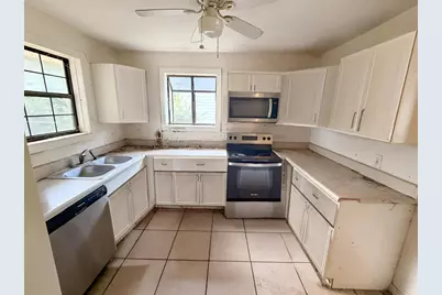 1427 Annapolis Avenue, Daytona Beach, FL 32124 - Photo 4