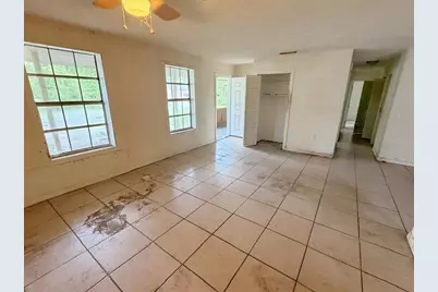 1427 Annapolis Avenue, Daytona Beach, FL 32124 - Photo 2