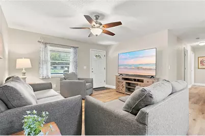 2120 Tanglewood Drive, Orange City, FL 32763 - Photo 10