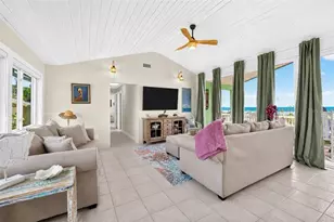921 N Atlantic Ave, New Smyrna Beach, FL 32169 - Photo 8