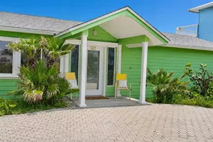 921 N Atlantic Ave, New Smyrna Beach, FL 32169 - Photo 1