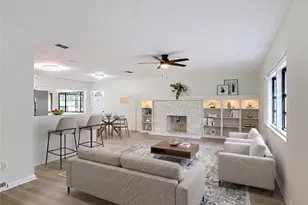 160 E Elm Dr, Orange City, FL 32763 - Photo 2