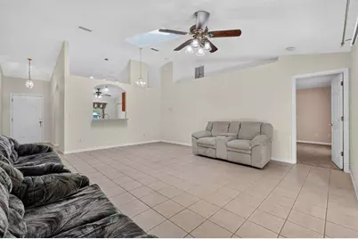 25 Rymshaw Drive, Palm Coast, FL 32164 - Photo 8