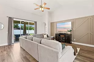 96 Parkview Dr, Palm Coast, FL 32164 - Photo 2