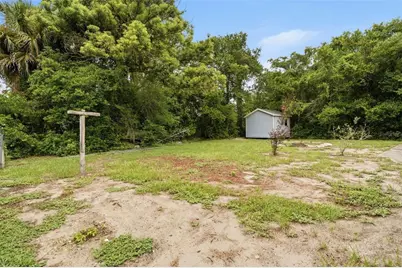 1413 E New York Avenue, Deland, FL 32724 - Photo 32