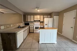 100 E Baywood Square, Daytona Beach, FL 32119 - Photo 4