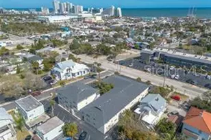 102 S Peninsula Dr, Daytona Beach, FL 32118 - Photo 10