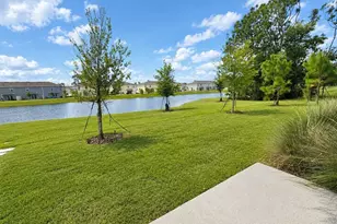 2732 Silver Canoe Dr, Edgewater, FL 32141 - Photo 10