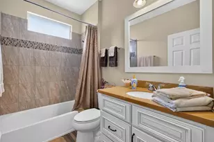 239 W Tarrington Dr, Deland, FL 32724 - Photo 30