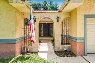 2269 Country Club Dr, Deland, FL 32724 - Photo 8