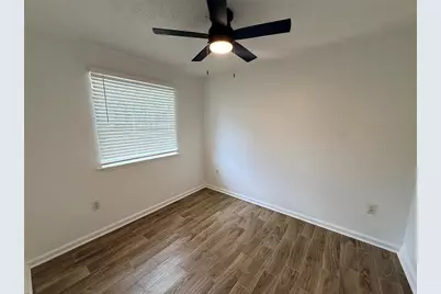 227 W Wisconsin Avenue, Deland, FL 32720 - Photo 12