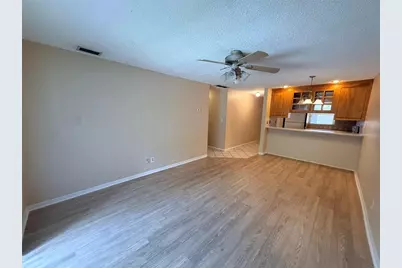 100 E Kentucky Avenue #A106, Deland, FL 32724 - Photo 6
