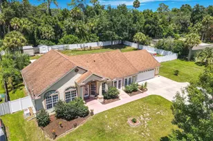 390 Magnolia Pl, Debary, FL 32713 - Photo 1
