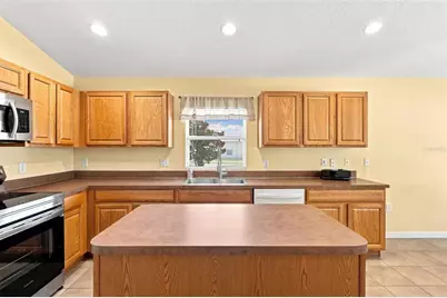 730 Spring Cavern Avenue, Orange City, FL 32763 - Photo 12