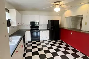 8118 Esperanza St, Orlando, FL 32817 - Photo 14