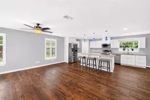 732 Lucerne Cir, Ormond Beach, FL 32174 - Photo 2