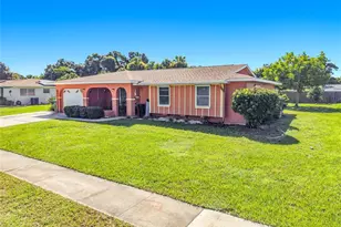 2330 Beacon Dr, Port Charlotte, FL 33952 - Photo 44