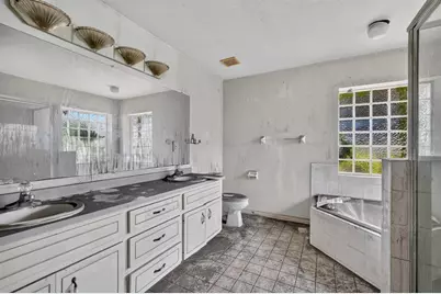 1624 Piccadilly Drive, Daytona Beach, FL 32117 - Photo 22