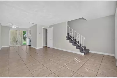 1600 S Palmetto Avenue #111, South Daytona, FL 32119 - Photo 8