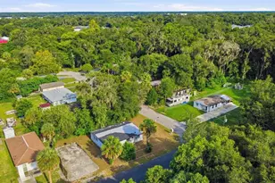 921 S Salisbury Ave, Deland, FL 32720 - Photo 14
