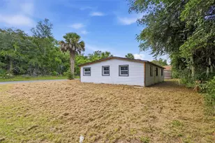921 S Salisbury Ave, Deland, FL 32720 - Photo 6
